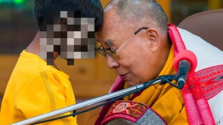 Dalai Lama apologizes for kissing young boy after criticism circulates